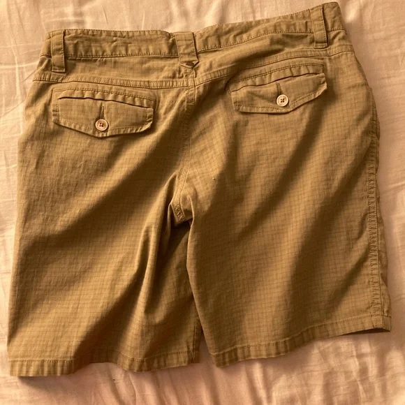 Horny Toad Bermuda Shorts - Picture 5 of 9